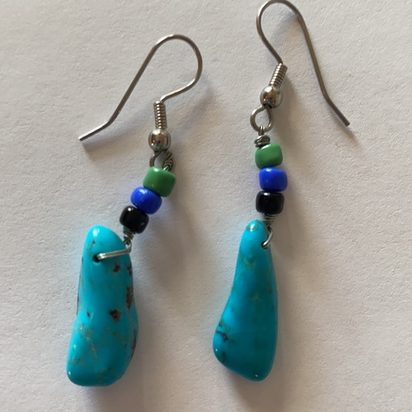 Turquoise and beaded pierced dangle earrings - Picture 1 of 4